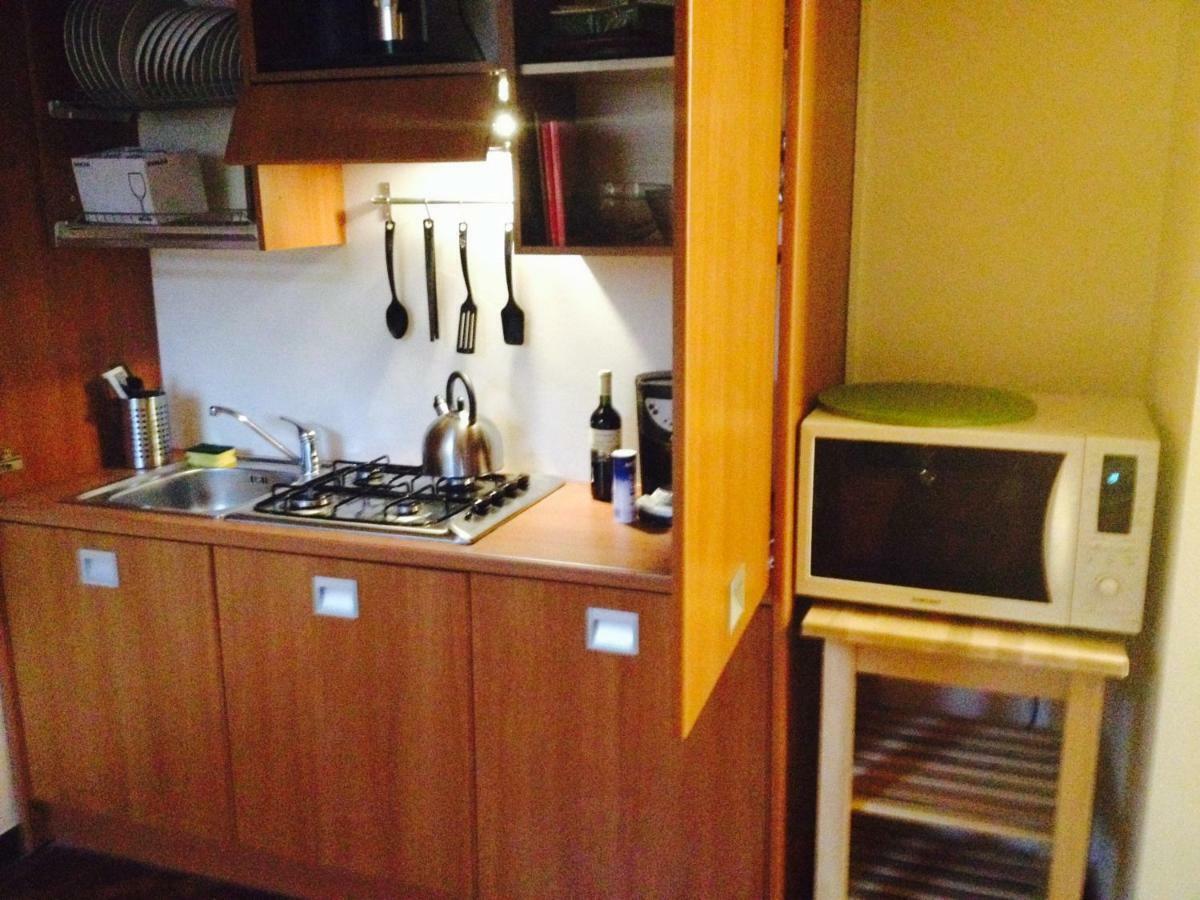La Mansarda Della Musica Appartement Bologna Buitenkant foto
